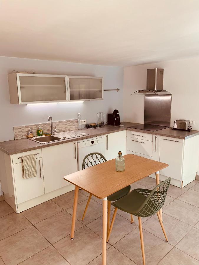 Appartement Independant Avec Jardin Et Acces Piscine Nîmes Exterior foto