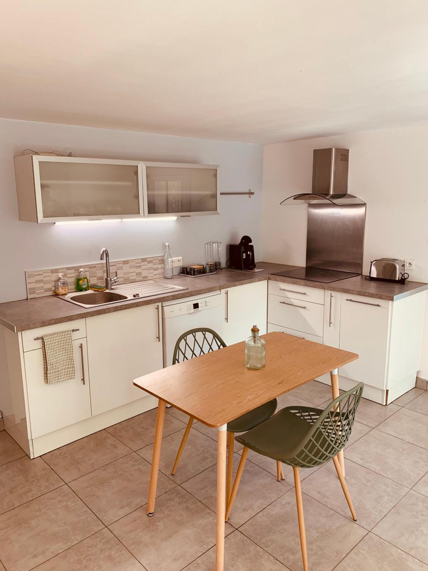 Appartement Independant Avec Jardin Et Acces Piscine Nîmes Exterior foto